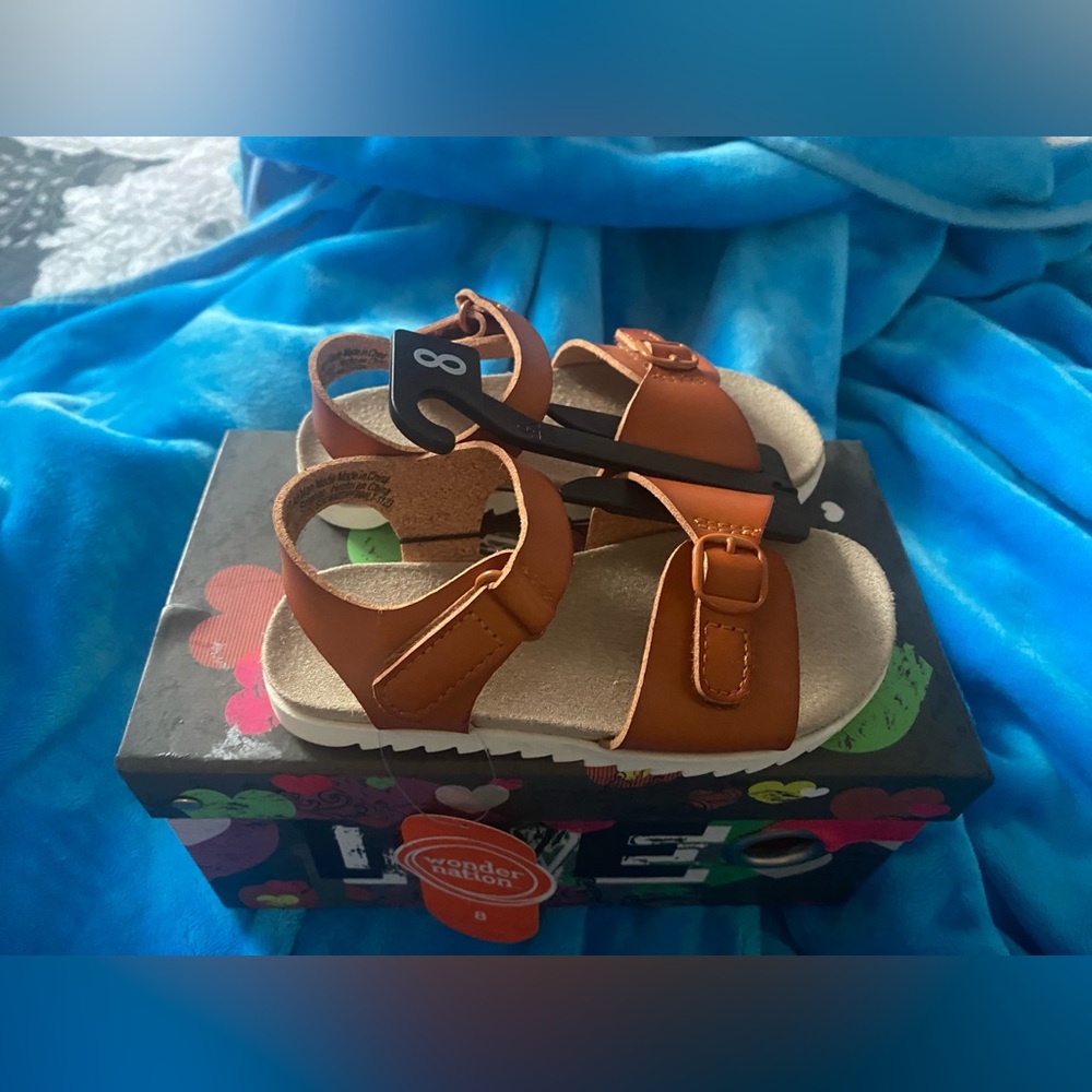 Little Girl’s Sandals | Size 8 | Brown | NEW!!! - Picture 4 of 6